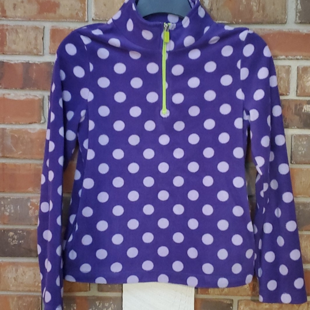 Bundle of 4 fleece pullovers